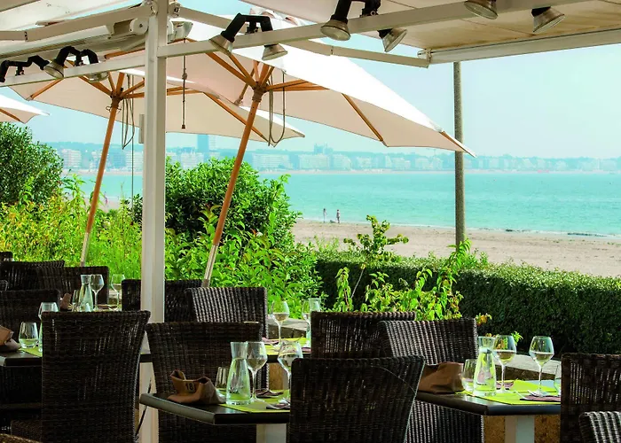 Bleues Caroline Hotel 3*