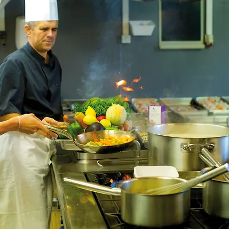 Отель Bleues Caroline