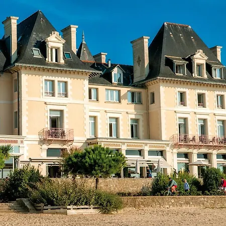 Bleues Caroline Отель 3*