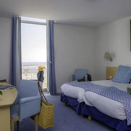 Отель Bleues Caroline