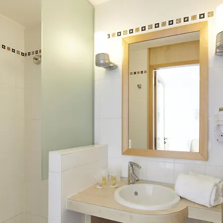 Отель Bleues Caroline