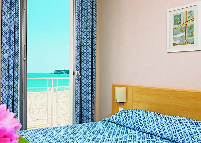 Bleues Caroline 호텔 La Baule