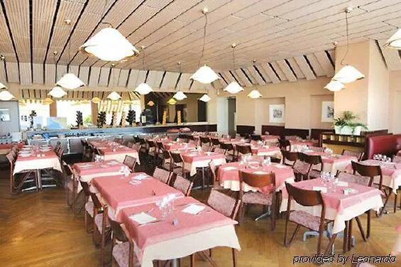 Bleues Caroline Hotel 3*