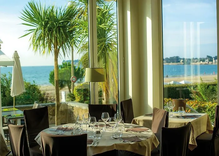 Hotel Bleues Caroline 3*